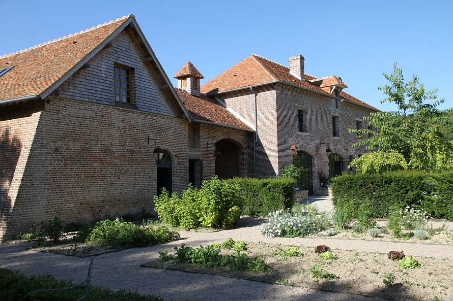 Meautry Manor